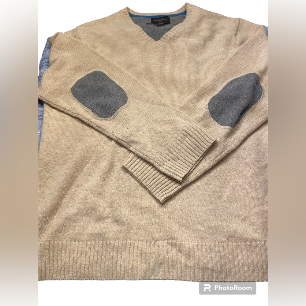 Black and brown lambs wool sweater size xl